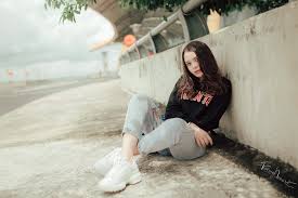 For many people this looks attractive when a woman is sitting. Wallpaper Model Asian Women Outdoors Sweatshirts Sitting Torn Jeans Arms Crossed Legs Crossed Sneakers Depth Of Field Looking Away Brunette 2048x1365 Criseva01 1400929 Hd Wallpapers Wallhere