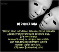 Tentunya hal itu membuatmu ingin menyindirnya dengan ucapan penuh kekesalan. 50 Gambar Kata Kata Buat Teman Yang Bermuka Dua Terlengkap Kumpulan Gambar Kata Kata
