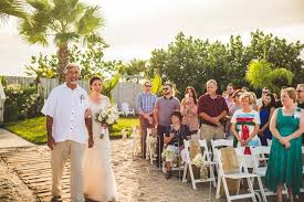 I have been a fujifilm user since march 2016, starting out with the gorgeous little fujifilm x100t and shooting a wedding with it only a couple of weeks later. Why I Sold My Nikon D5 For The Fuji X T2 Lone Oak Studios