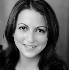 Denise Elia's Instagram, Twitter & Facebook