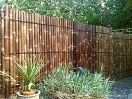 Bamboeschermen Kopen Bestel Uw Zwart Bamboescherm Gehalveerd 90 X 180 Cm Bij Bamboe Bouw Nederland Snel En Goedkoo Bamboetuin Schutting Tuin Bamboe Omheining