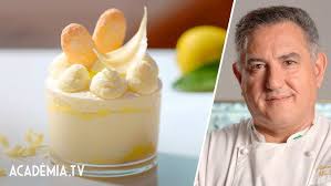 DELIZIE AL LIMONE (LEMON MINI CAKES)