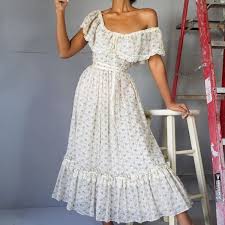 Pin By Silvia Trevino On Style In 2020 Fashion Vintage Dresses Dresses