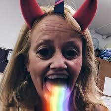 Mary Lineberry's Instagram, Twitter & Facebook