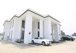 Kelechi iheanacho building a house in nigeria (photos by nobody: Delta State Deputy Speaker S Multimillion Naira Mansion Submerged By Flood Nigerians React Photos