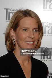 580 Lisa Hughes Photos & High Res Pictures