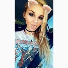 Ashlee Andrade's Instagram, Twitter & Facebook