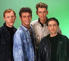 He was the lead singer of the scottish pop group wet wet wet, from their formation in 1982 until their split in 1997. Wet Wet Wet Are Back The Eighties Band Has Overcome Addiction Grief And Money Squabbles Music Entertainment Express Co Uk