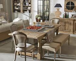 I mobili e i complementi d'arredo giocano su diversi piani stilistici, dal country al. Arredare Casa In Stile Shabby Chic Abitarearreda It