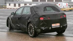 Looking at the first spy shots of genesis bespoke ev prototype (jw ev) we have noticed it weared the same mirrors as hyundai ioniq 5. New 2021 Ioniq 5 Electric Suv Teased With Striking Concept Car Design Pictures Auto Express