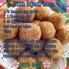 Resepi kuih bom bijan 2 cawan tepung pulut 1/2 cawan tepung gandum 2 sudu makan gula inti kacang merah bijan putih. Kuih Bijan Bom Food Malaysian Food Kuih Bom