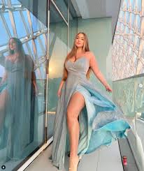 Ariella Eder - Busty Curvy Babes