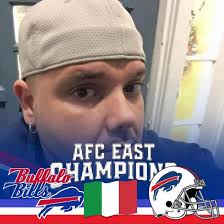 REMEMBER THIS? 25 years ago this week, 750,000 people lost power in the Ice  Storm of 1991. Share your memories and pictures with us!