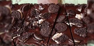 La Delicieuse Tarte Oreo Chocolat Sans Cuisson Recettes Plus Desserts Food Brownie
