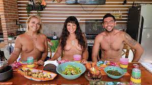 Naked kitchen with jenny