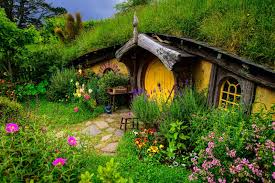 Bei der finalen bewertung zählt viele faktoren, um relevantes testergebniss zu erhalten. Herr Der Ringe Hobbit Haus Hill Blumen Gras Wohnzimmer Decor Holzrahmen Stoff Poster Akzeptieren Customization 291fj Fabric Posters Home Artframe Poster Aliexpress