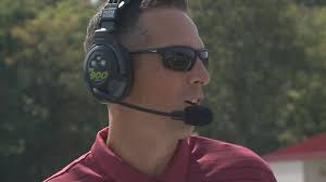 Bridgewater defeats Washington & Lee, 30-20,