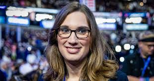 Allison Mcbride's Instagram, Twitter & Facebook