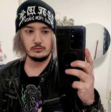 Today's #StarCityShoutout goes to our friend Andrew Reams also known as  DieselDucy. Andrew is a Southeast Roanoke resident who took his passion for  elevators and has created a unique museum as well