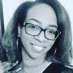 Kari Brewster's Instagram, Twitter & Facebook