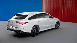 Вместо багажника у него грузовая палуба, и едет он, словно плывет. Mercedes Benz Cla Shooting Brake Design