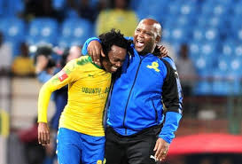 Having a peek at his girlfriend, the rapper is still single and not married. Percy Tau Joins Pitso Mosimane At Al Ahly Earning R65 Million Sleek Gist
