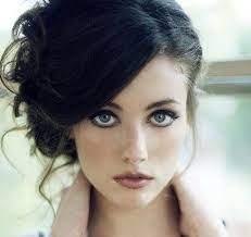 Homecoming Hairstyles For Medium Length Hair Renewed Style Medium Length Hair Styles Hair Beauty Hair Inspiration