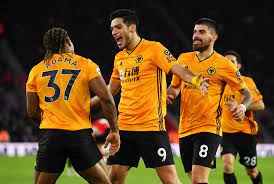Fondé en 1877, il joue depuis 1889 au molineux stadium. Wolverhampton Wanderers Fc Fcscout Com