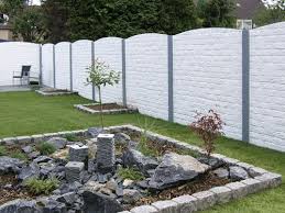 Pin Von Colleta Simon Auf Exterior Wall Design In 2020 Betonzaun Zaun Garten