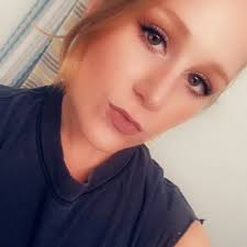 Alyssa Dyson (@lyssalovesit) • Instagram photos and videos