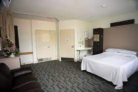 Damai service hospital kuala lumpur is a private hospital offering full range of diagnostic and therapeutic facilities for treating various illness. Nambour Selangor Private Hospital 62 Netherton St Nambour Qld 4560 Australia
