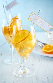 Der Perfekte Drink Fur Silvester Cheers Cocktail Detoxsmoothie In 2020 Detox Smoothie Alcohol Alcoholic Drinks