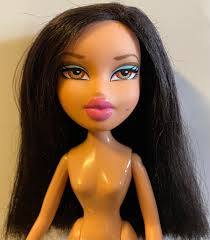 Can someone ID this beauty please TIA 🩷