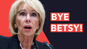 Alyssa Robin (@lysssarobin)