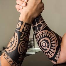 Unterarm tattoo für frau 47 ideen für schöne motive. 40 Beeindruckende Unterarm Tattoo Beeindruckend Tattoo Unterarm Tribal Forearm Tattoos Tribal Tattoos For Men Polynesian Tattoo