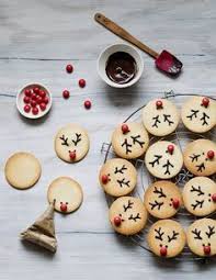 Biscuits Rennes De Noel Fashion Cooking Recette Biscuit De Noel Dessert Noel Recettes Noel