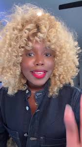 233 喜歡, 分享, 21