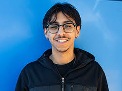 Cynthia Mendiola's Instagram, Twitter & Facebook