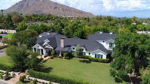 Dark colors, whites and neutrals round out the roster of popular colors for homes. Https Golfweek Usatoday Com 2019 12 23 Golfweeks Best 2019 Private Courses State By State 2019 12 30t17 52 10z Https Golfweek Usatoday Com Wp Content Uploads Sites 87 2019 11 Gettyimages 1038444430 Jpg Sanford International Final Round
