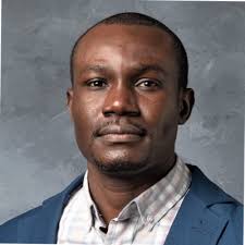 How to leverage social networks for team success