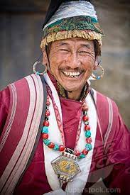 The rich culture of baltistan, purig (kargil) and ladakh evoke pride and curiosity. Idei Na Temu Ladakh 440 Tibet Gora Everest Sebastyano Salgado