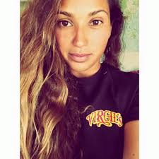 Welcoming, Vanessa Yeager one of our California surf instructors! Bio- I am  33 years old from Costa Mesa, California. I am married to Nick Yeager who  is an executive Chef for Lazy