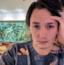 Tara Travis's Instagram, Twitter & Facebook