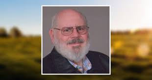 Leann Simmons's Instagram, Twitter & Facebook