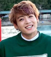 Bianca Paz (pazbianca17)