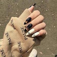 Las 'influencers' ya han caído rendidas a sus encantos y ahora es el momento de atrevernos con los. Unas Blancas Decoradas Ideas Para Inspirarte 2021