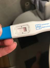 Möglichkeiten, herauszufinden, ob man schwanger ist, gibt es viele. Strich Auf Test Wird Nicht Starker Schwanger Wer Noch