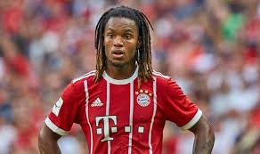 Mit seiner kreativität ragt er heraus aus dem defensivensemble. Bayern Kompakt Rummenigge Uber Renato Sanches Er Kommt Facebook
