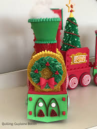Train De Mousse Achete Chez Michael S Recouvert De Quilling Pour Mettre En Decor Sous Le Sapin De Noel 03 2018 Quilling Christmas Quilling 3d Foam Crafts