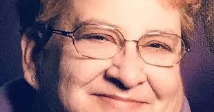 Lori Klatt's Instagram, Twitter & Facebook